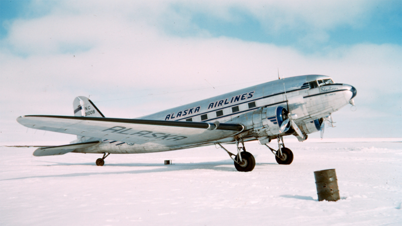 Illustration for article titled 27 Stylish Airliner Liveries From The Past